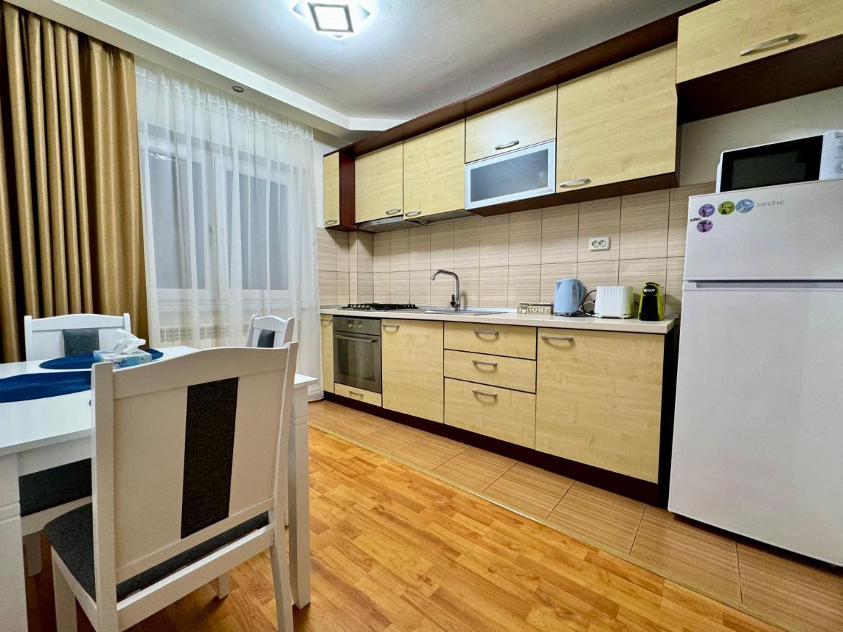 Altheda Living Eroilor 116-A4 Apartment Suceava Ngoại thất bức ảnh